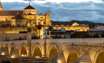 A mór építészet gyöngyszemei Andalúziában