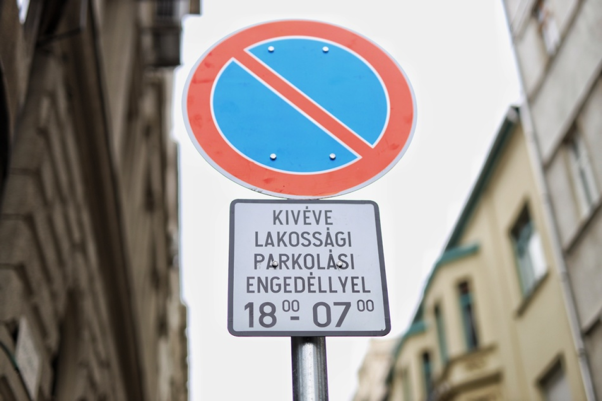 Ellehetetlenülhet a helyben lakók parkolása a Hegyvidéken