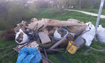 Szemétszedés - Mindszenty tér